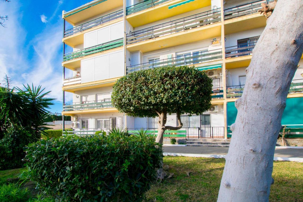 Apartamentos Los Alamos Sardinero Торемолинос Екстериор снимка